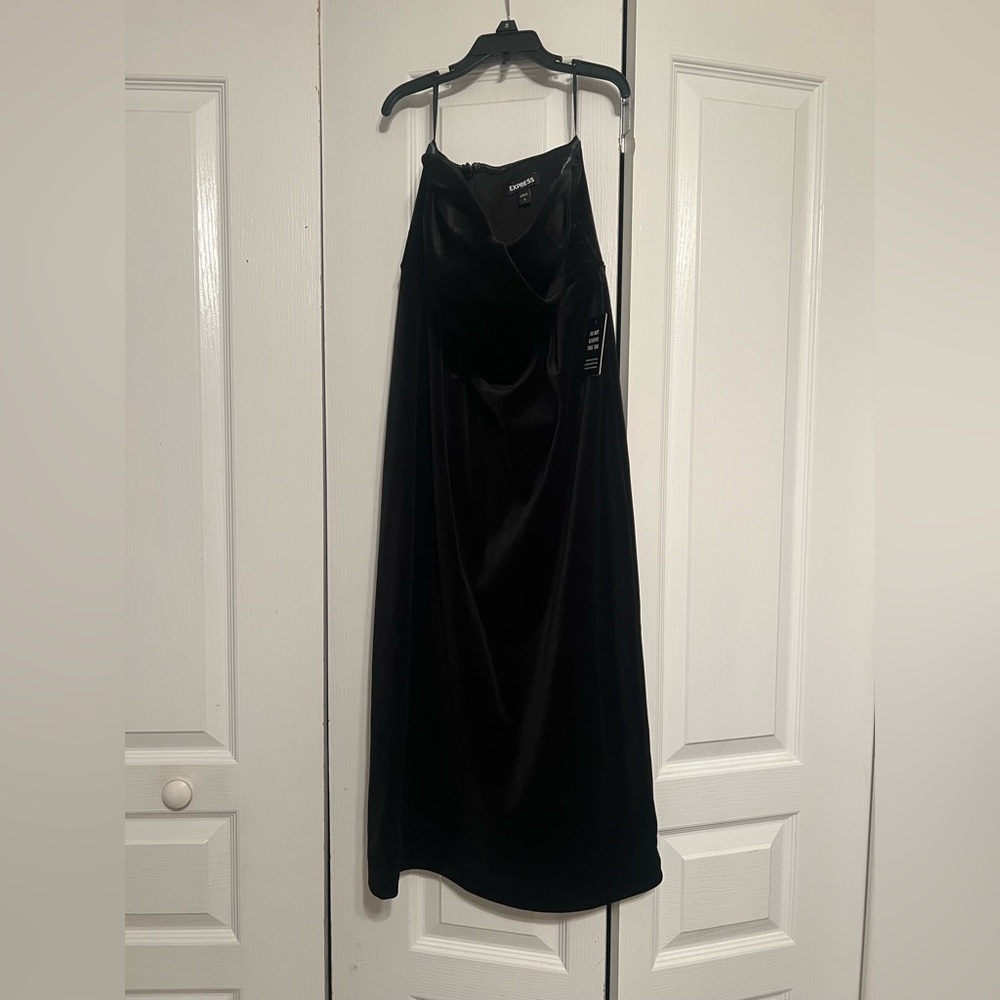 Express Black Velvet Strapless Dress